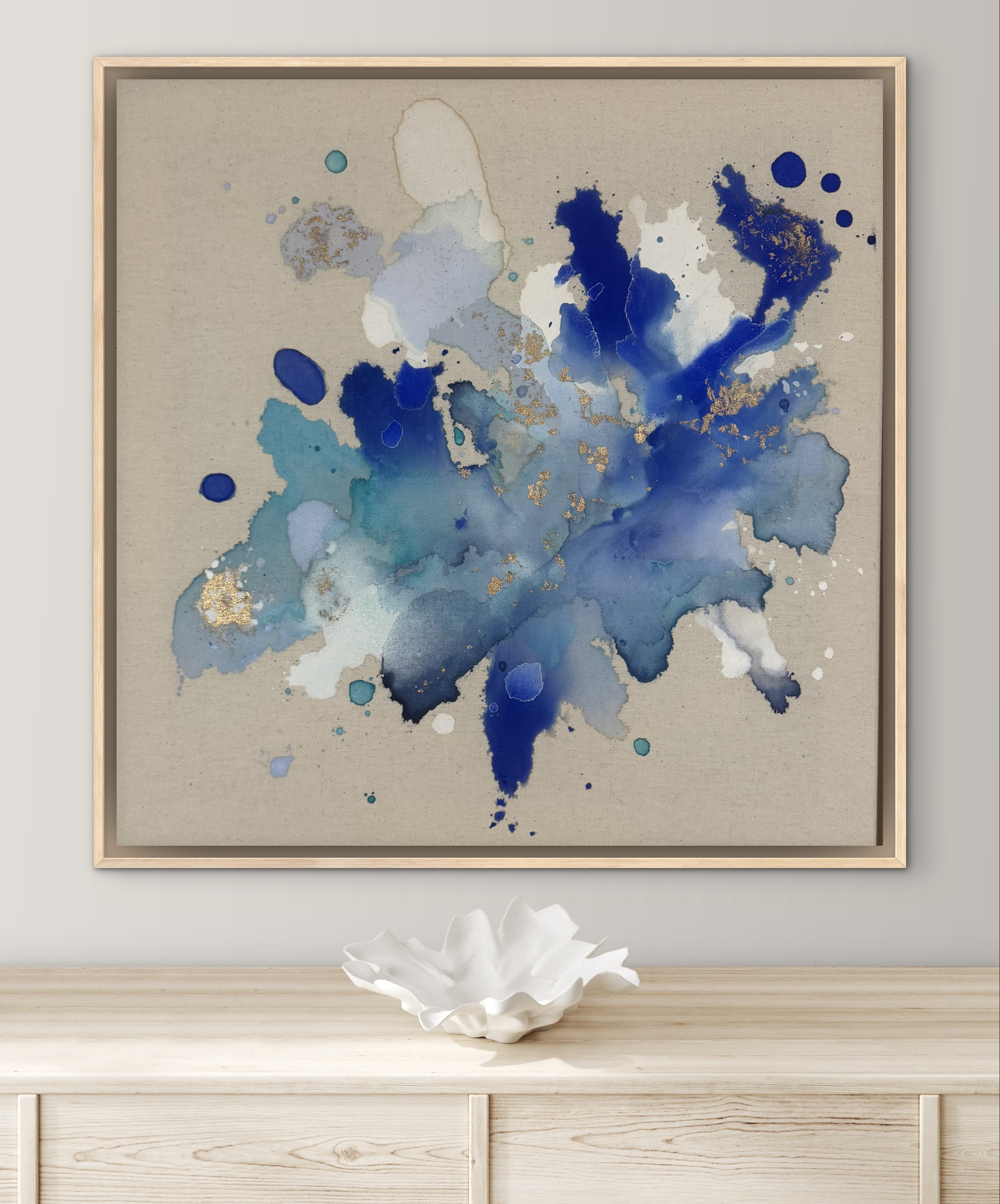 Seidenblume, 2025, Acryl und Gold auf roher Baumwollleinwand, Ansicht 4